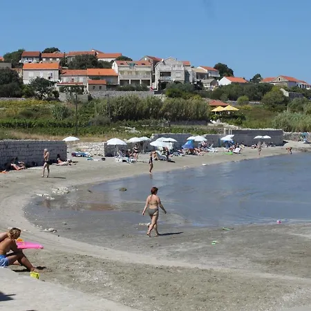 With Parking Space Lumbarda, Korcula - 9262 アパート