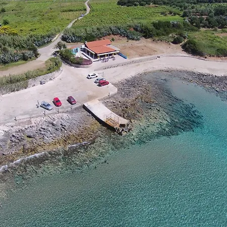 With Parking Space Lumbarda, Korcula - 9262 アパート